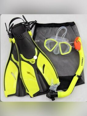 NEW In Mesh & Plastic Bag Yellow & Black 5pc Snorkel Set